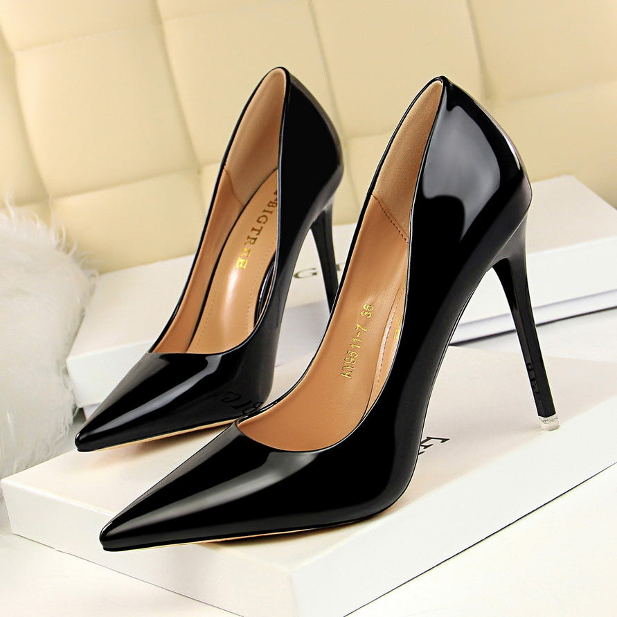 Women's Shallow Pointed Toe Metal High Heels Slimming Shoe